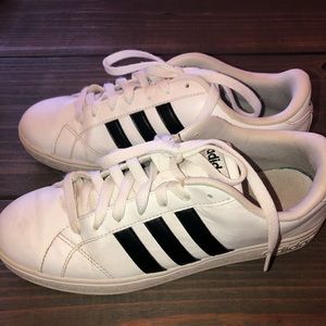 Women Adidas